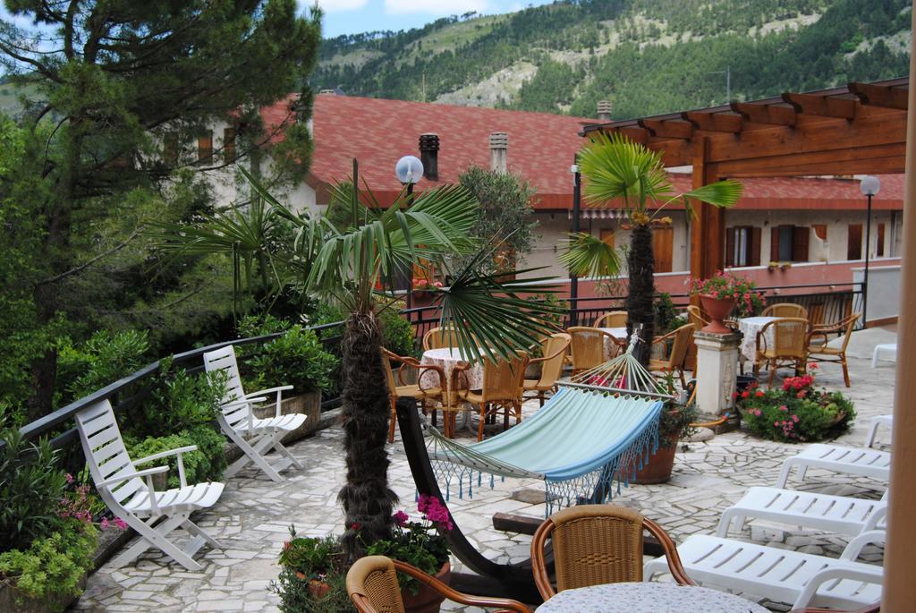 Hotel Cercone Caramanico Terme Exterior foto